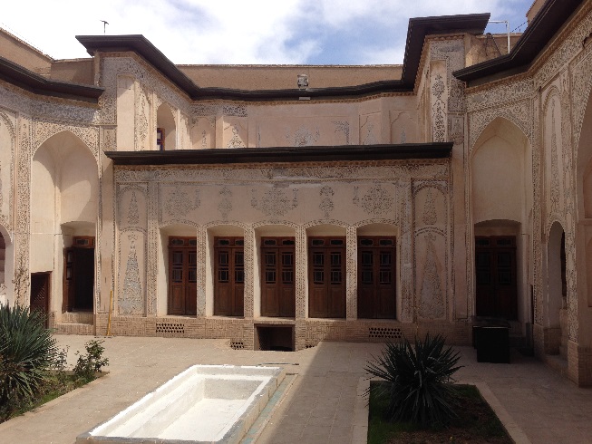 قسمتی از اندرونی خانه طباطبایی ها کاشان